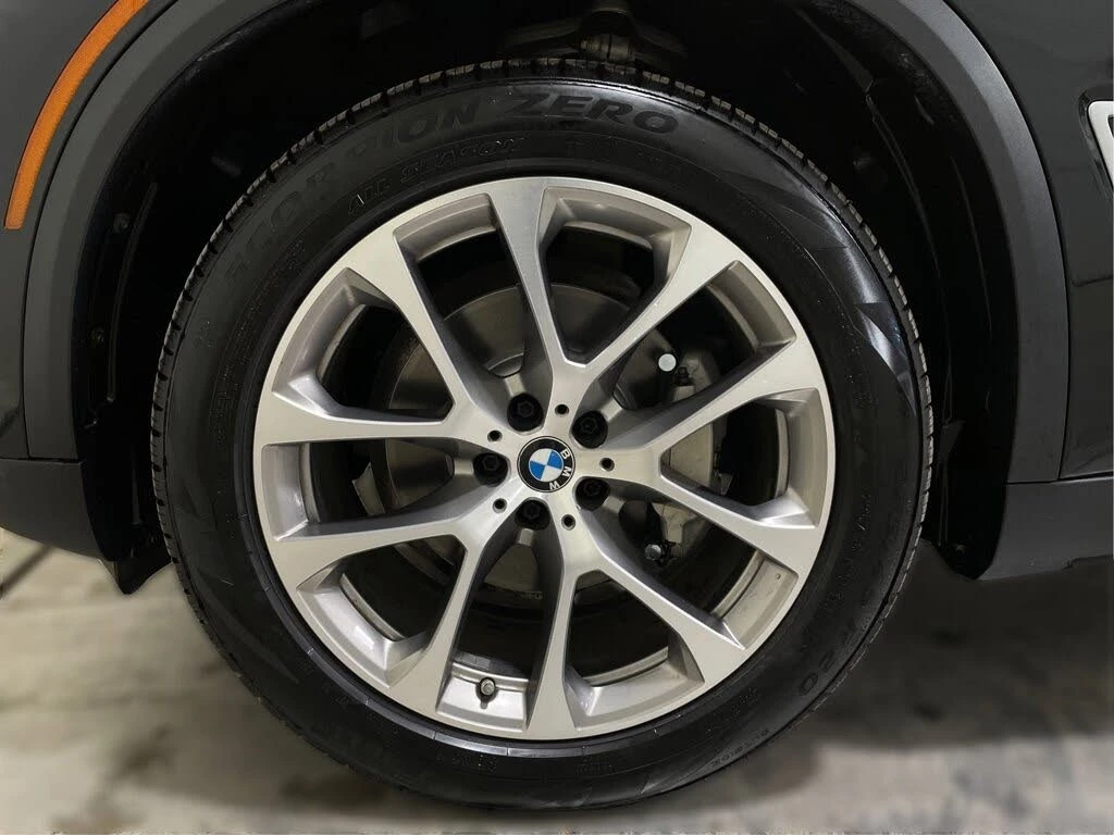 BMW X5 M40i * PAANO * HeadUp *  AвтоКредит * ЦЕНА ДО БГ, снимка 10 - Автомобили и джипове - 54556037