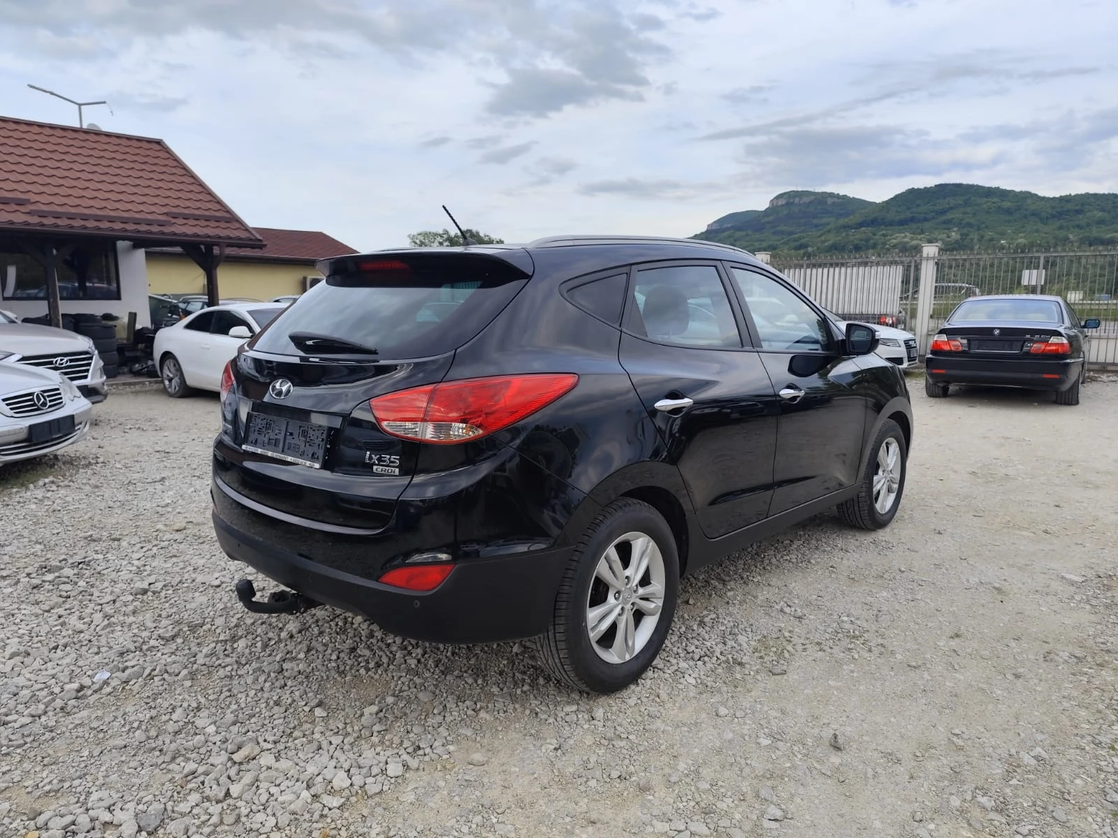 Hyundai IX35 2.0 дизел, снимка 5 - Автомобили и джипове - 54640976