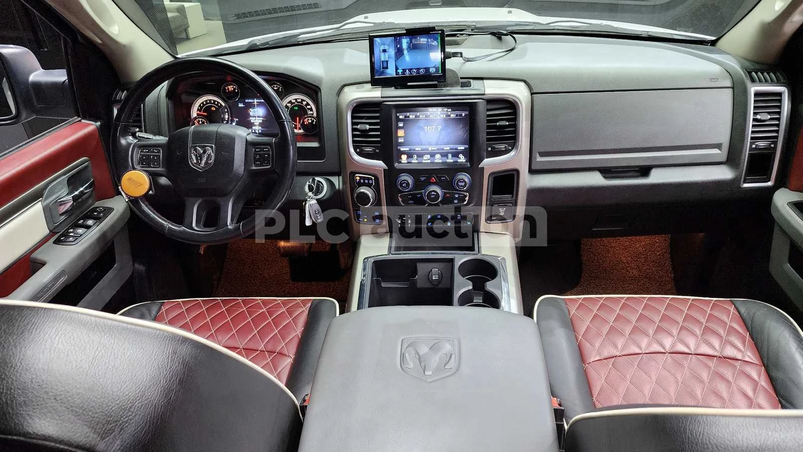 Dodge RAM 1500 5.7 HEMI| 360| ПАНОРАМА| ПОДГРЕВ| ВКЛ.ТЕХНОТЕСТ, снимка 2 - Автомобили и джипове - 54750782