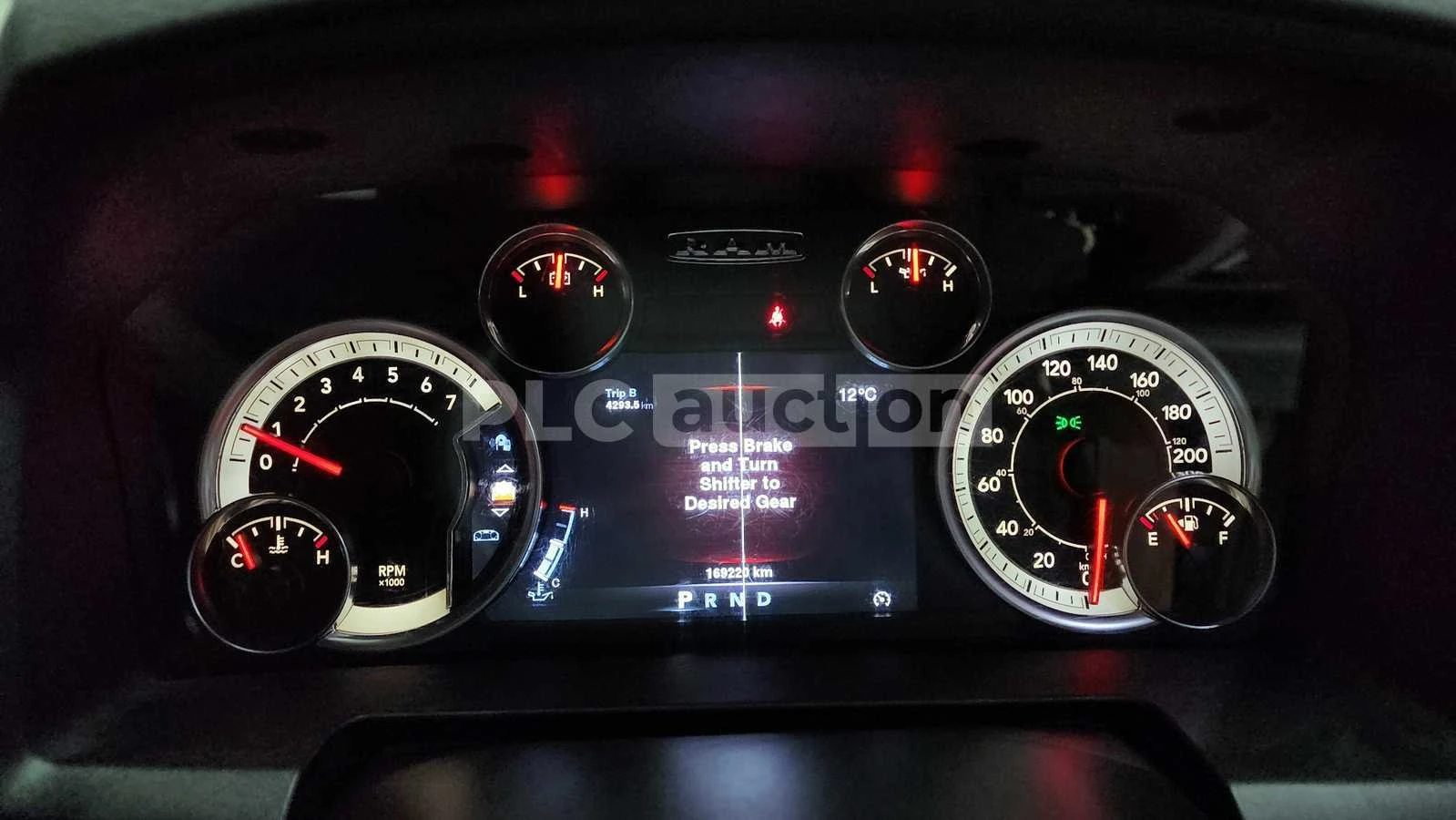 Dodge RAM 1500 5.7 HEMI| 360| ПАНОРАМА| ПОДГРЕВ| ВКЛ.ТЕХНОТЕСТ, снимка 7 - Автомобили и джипове - 54750782