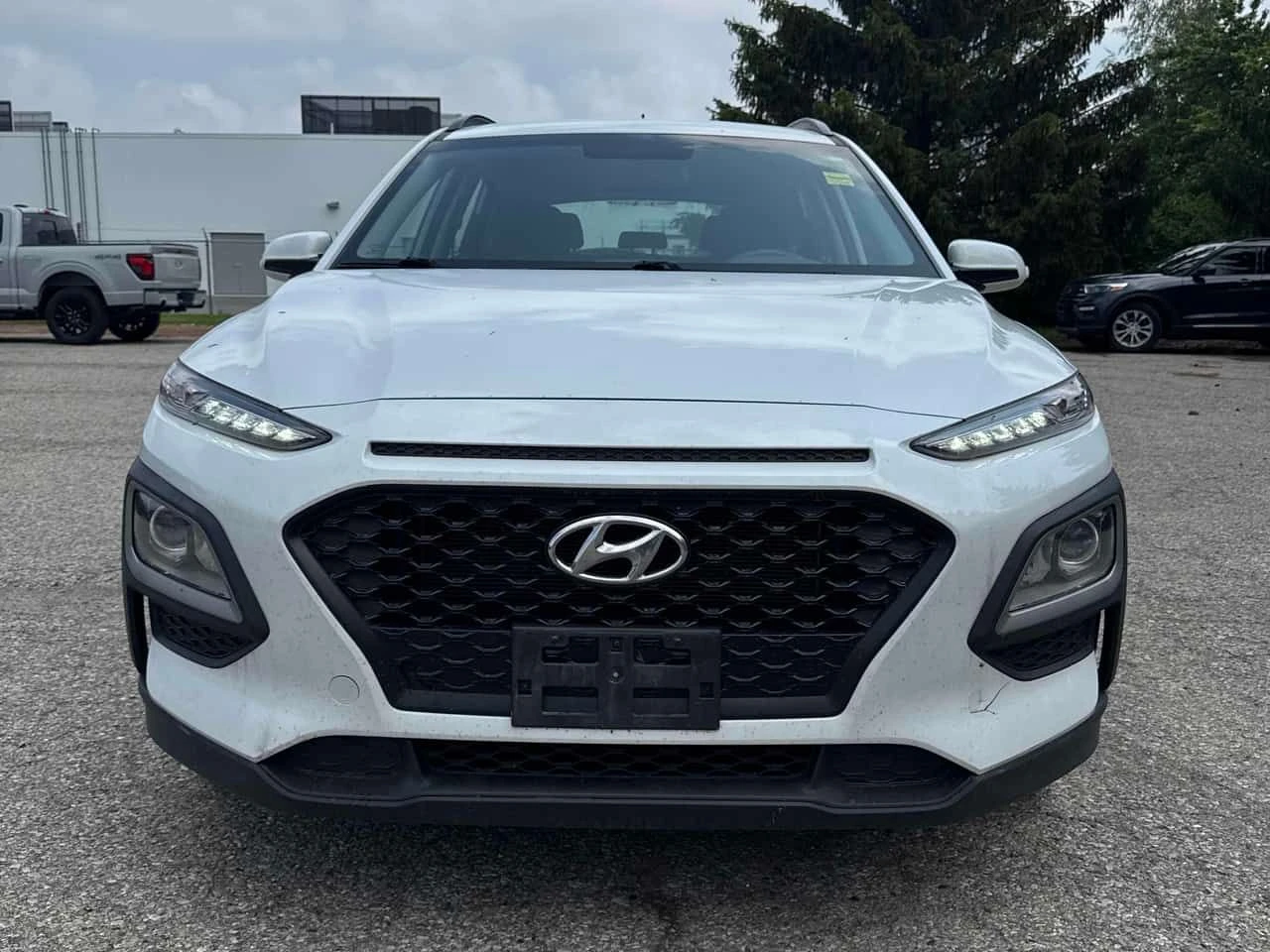 Hyundai Kona * Essential * CARFAX * БЕЗ ПЪРВОНАЧАЛНА ВНОСКА, снимка 2 - Автомобили и джипове - 54863846