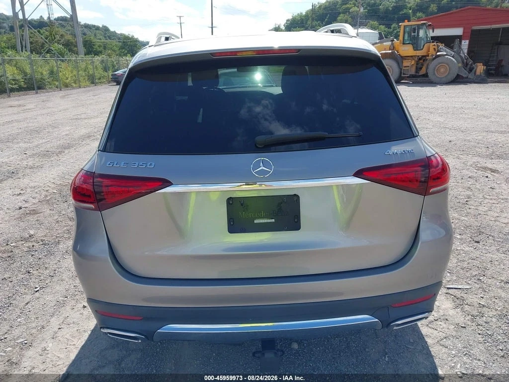 Mercedes-Benz GLE 350 * 4MATIC * CARFAX * ОПЦИЯ ЗА ФИНАНСИРАНЕ * , снимка 16 - Автомобили и джипове - 56084002