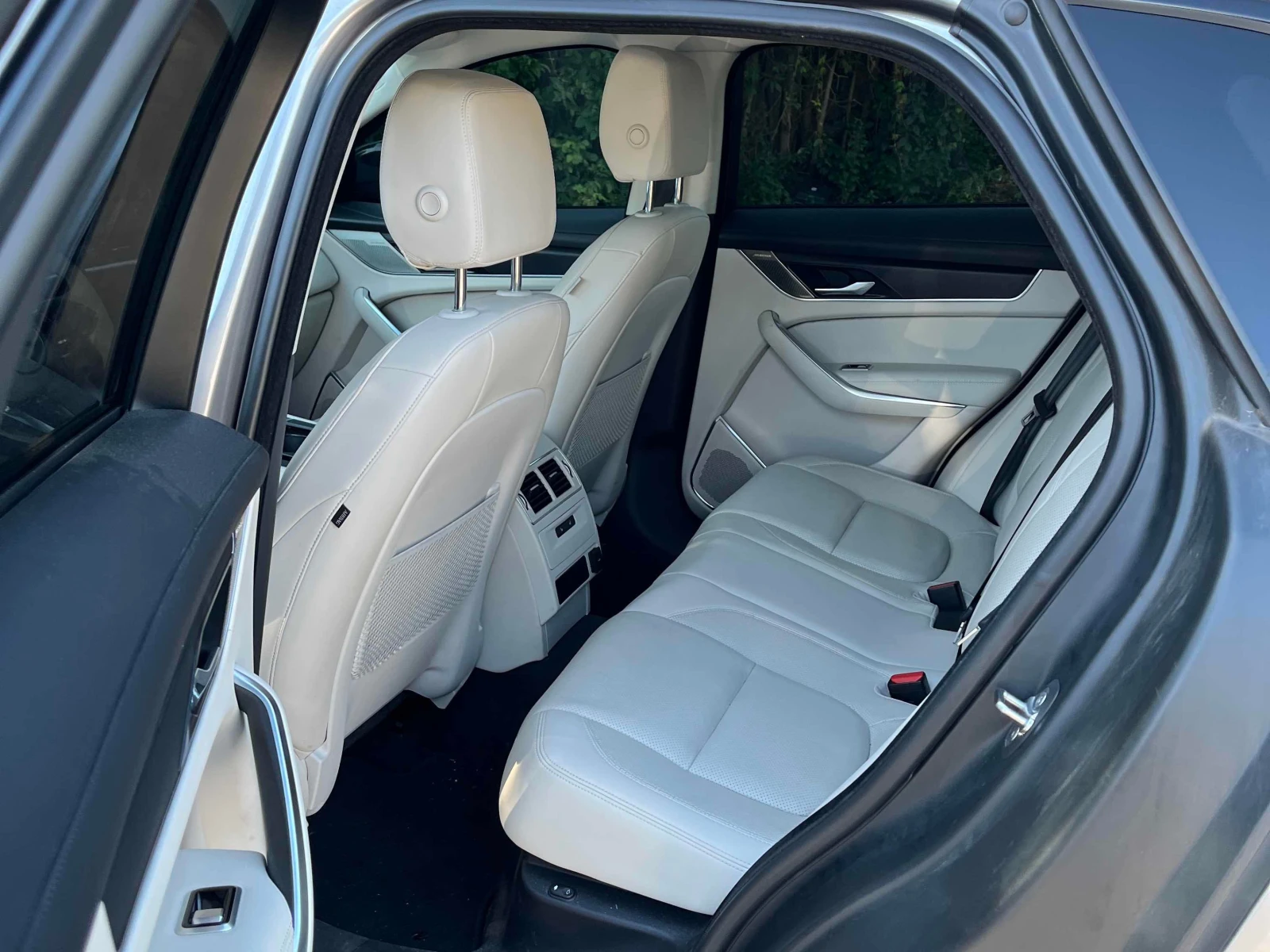 Jaguar F-PACE * S * CARFAX * ����� �� ����������� | Mobile.bg � ����������� 11
