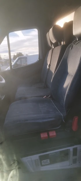 Обява за продажба на Mercedes-Benz Sprinter 311 ЦДИ ~12 200 лв. - изображение 4 | Auto.bg Обява за продажба на Mercedes-Benz Sprinter 311 ЦДИ ~12 200 лв. - изображение 4