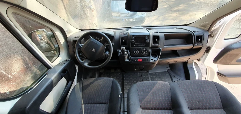 Peugeot Boxer Макси база, снимка 4 - Бусове и автобуси - 49216776