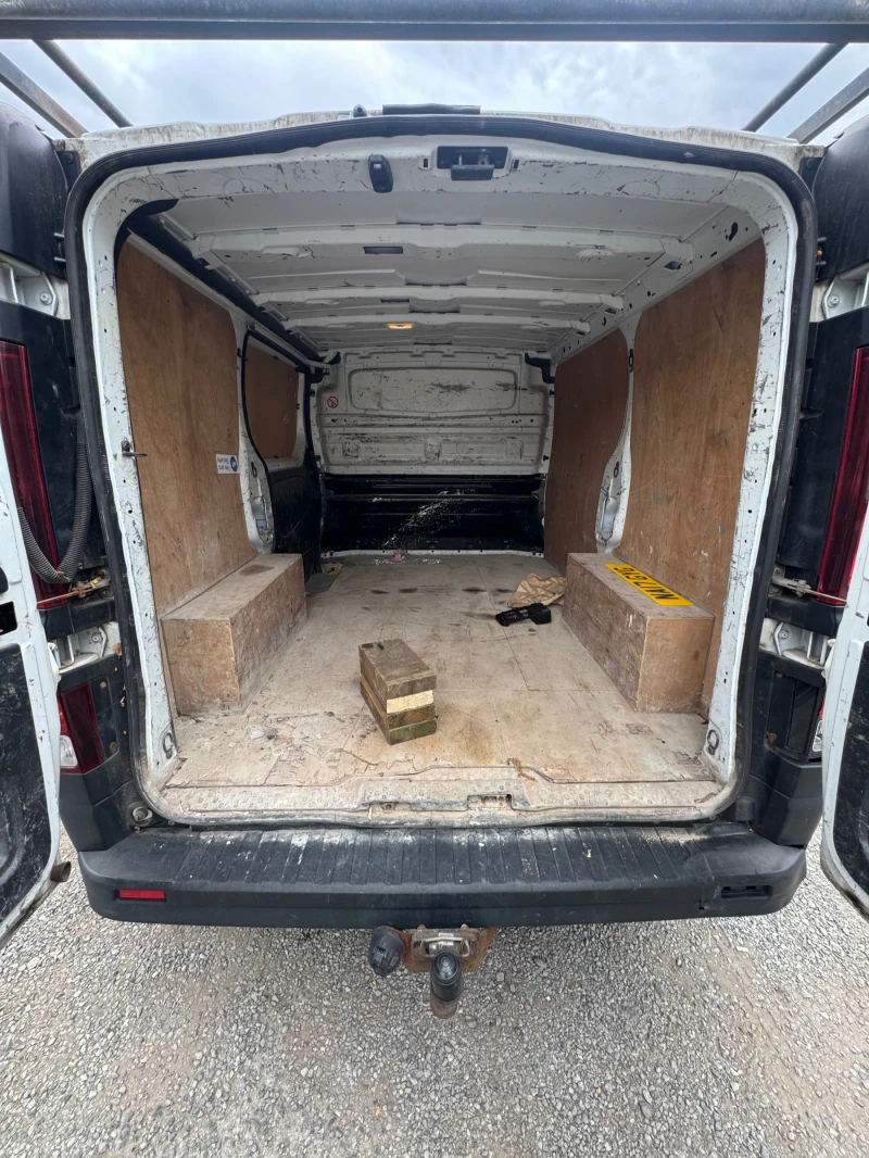 Renault Trafic 1.6dciR9M, снимка 8 - Бусове и автобуси - 52189057