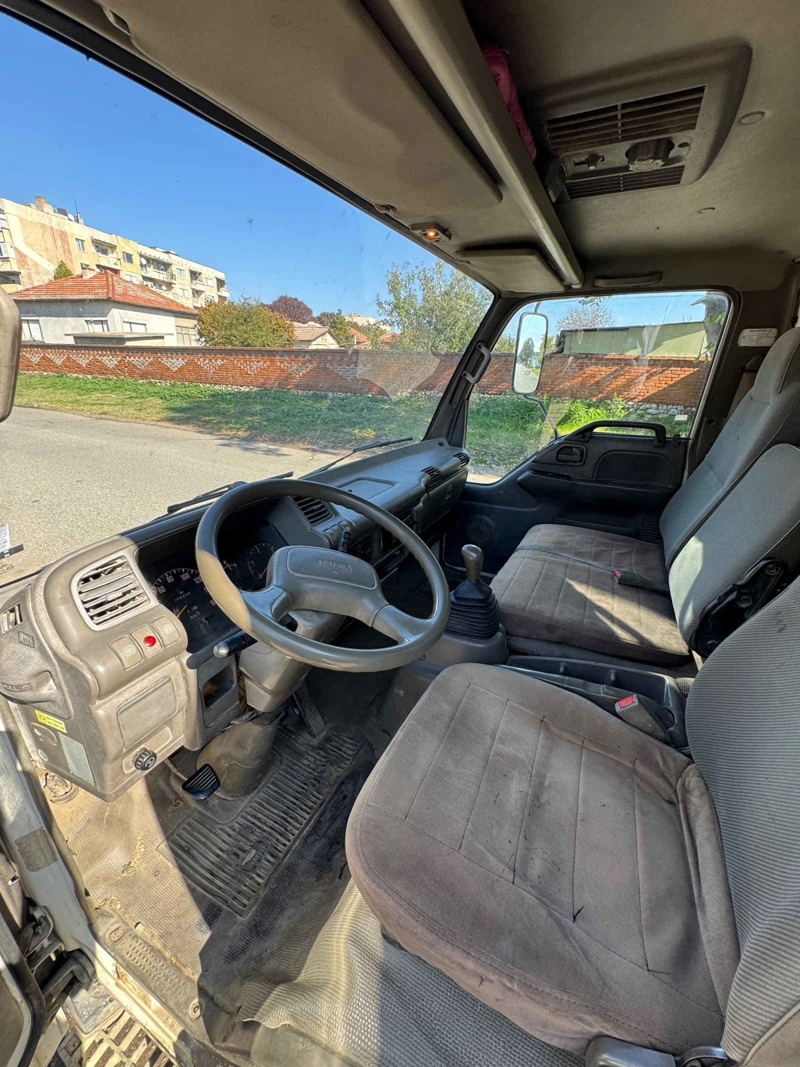 Isuzu Npr 3.9 - изображение 5