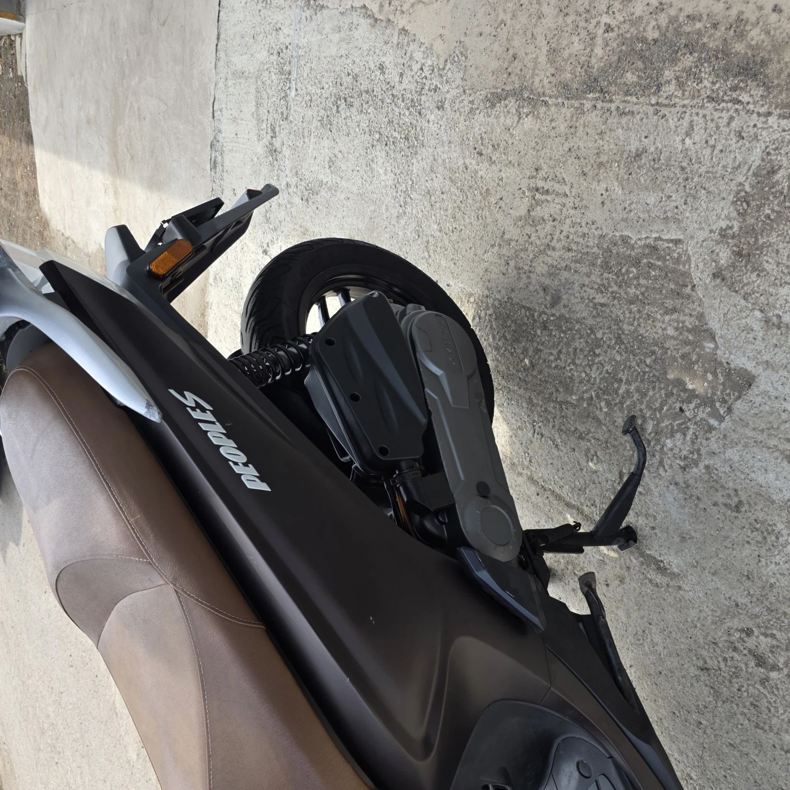 Kymco People S 50, снимка 4 - Мотоциклети и мототехника - 54906172