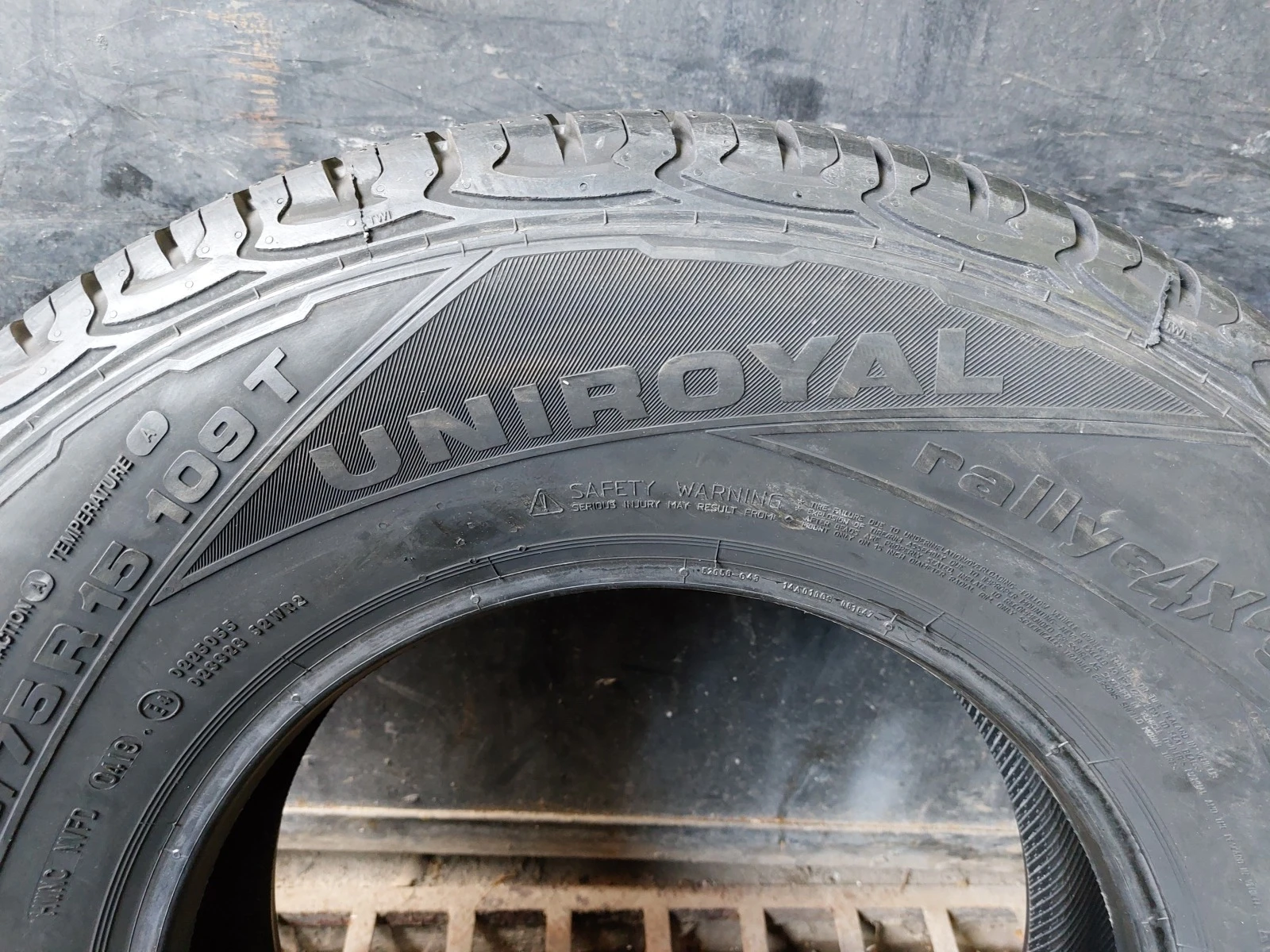 ���� 235/75R15 | Mobile.bg � ����������� 4