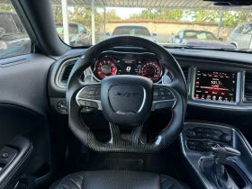 Dodge Challenger HELLCAT, снимка 9