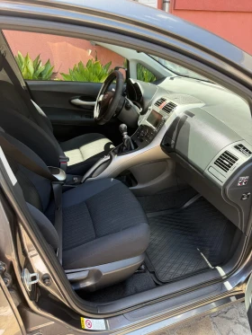 Обява за продажба на Toyota Auris D4D ~7 500 лв. - изображение 8