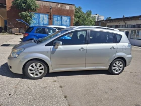 Обява за продажба на Toyota Corolla verso 2.2 D-4D ~4 900 лв. - изображение 6