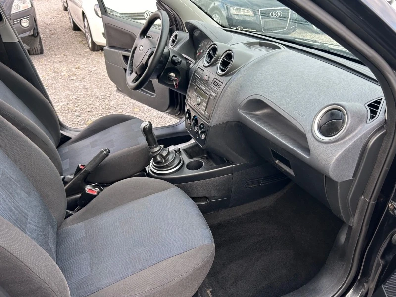 Ford Fiesta 1.4TDCI, снимка 9 - Автомобили и джипове - 46356276