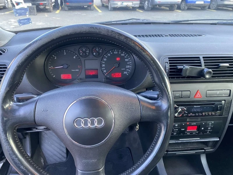 Audi A3 1.9тди, снимка 4 - Автомобили и джипове - 46707521