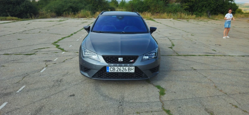 Seat Leon Cupra 2.0TSI, снимка 10 - Автомобили и джипове - 47467819