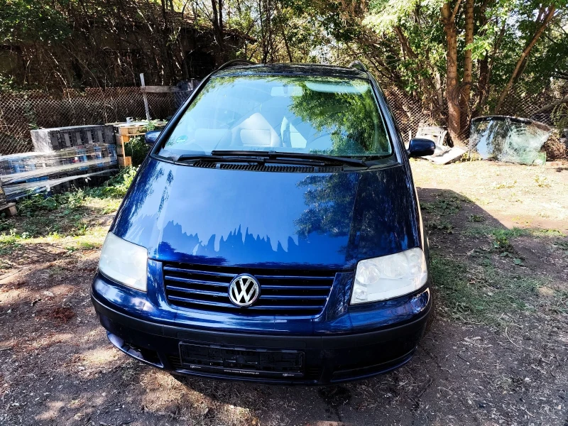 VW Sharan 2000 бензин , снимка 1 - Автомобили и джипове - 47410104