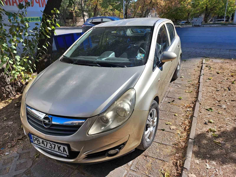 Opel Corsa, снимка 1 - Автомобили и джипове - 47701949