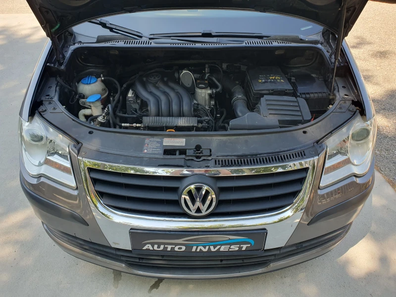 VW Touran 2.0/109ks/7MECTA, снимка 17 - Автомобили и джипове - 50805527