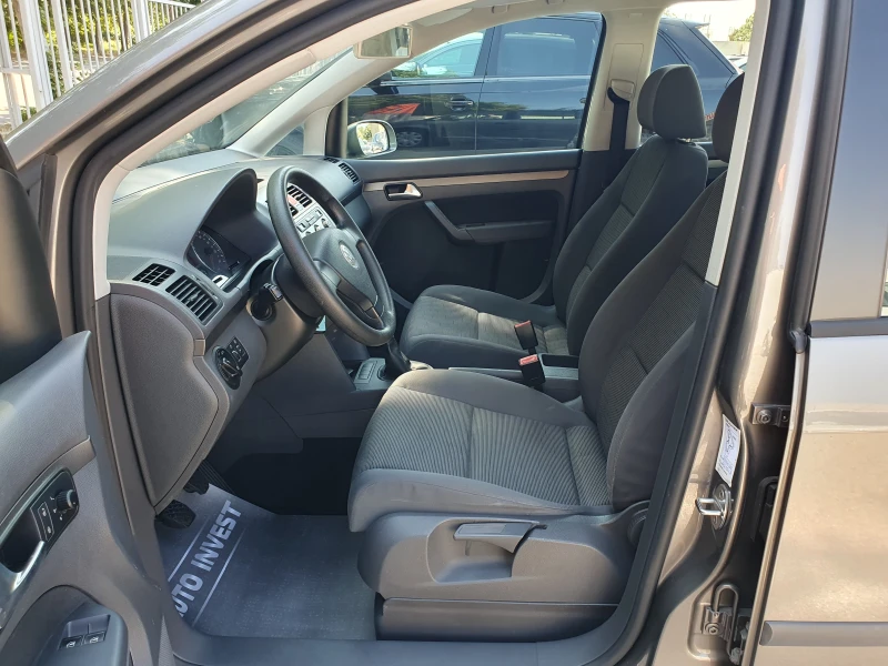 VW Touran 2.0/109ks/7MECTA, снимка 9 - Автомобили и джипове - 50805527