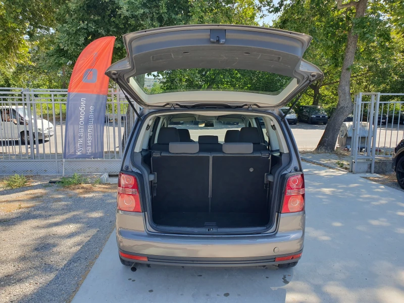 VW Touran 2.0/109ks/7MECTA, снимка 16 - Автомобили и джипове - 50805527
