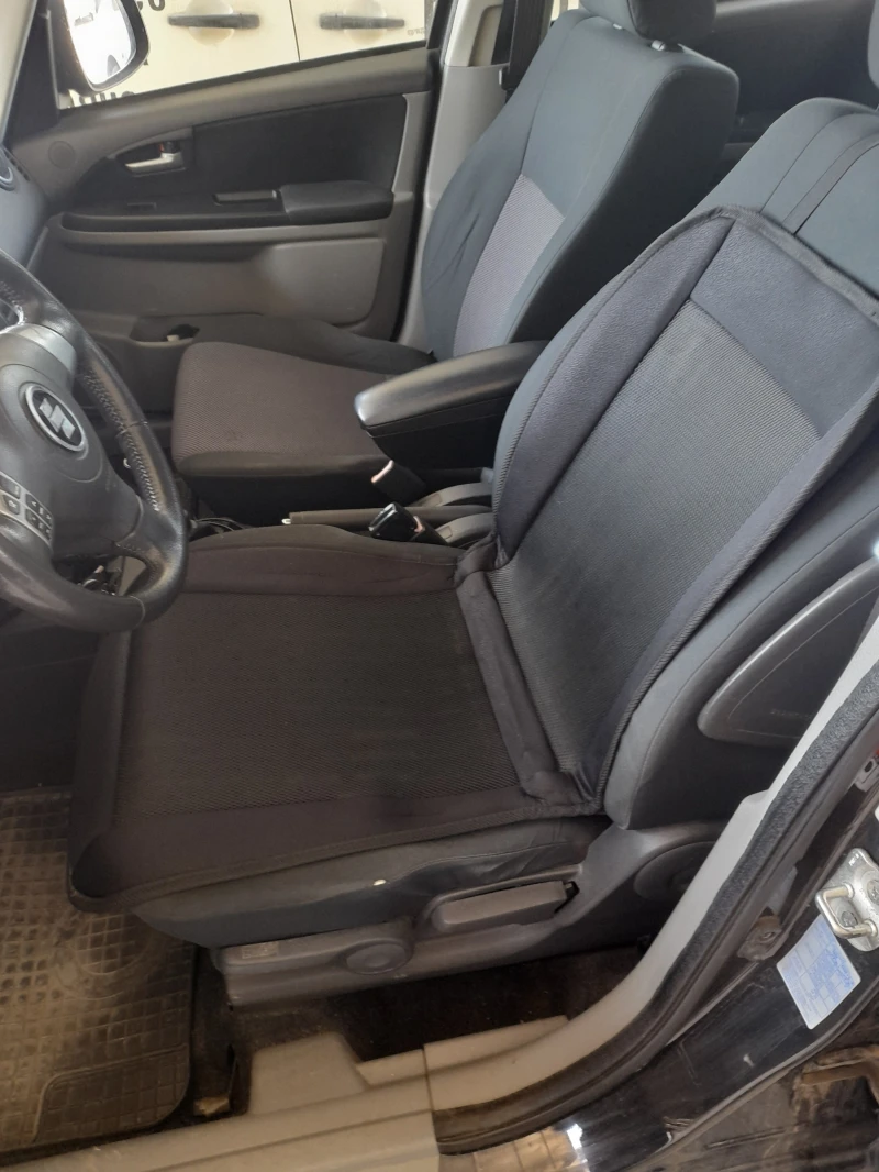 Suzuki SX4 DDiS 1.6, снимка 10 - Автомобили и джипове - 51651695