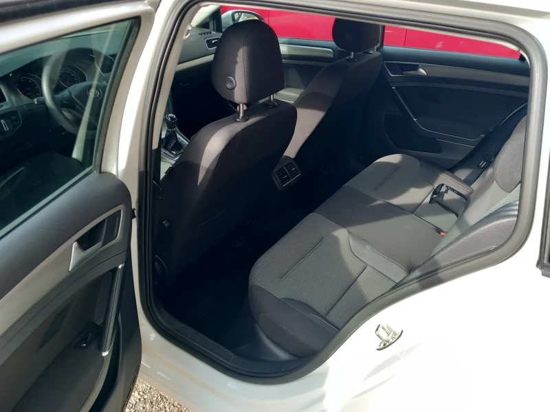 VW Golf Variant, снимка 12 - Автомобили и джипове - 51749652