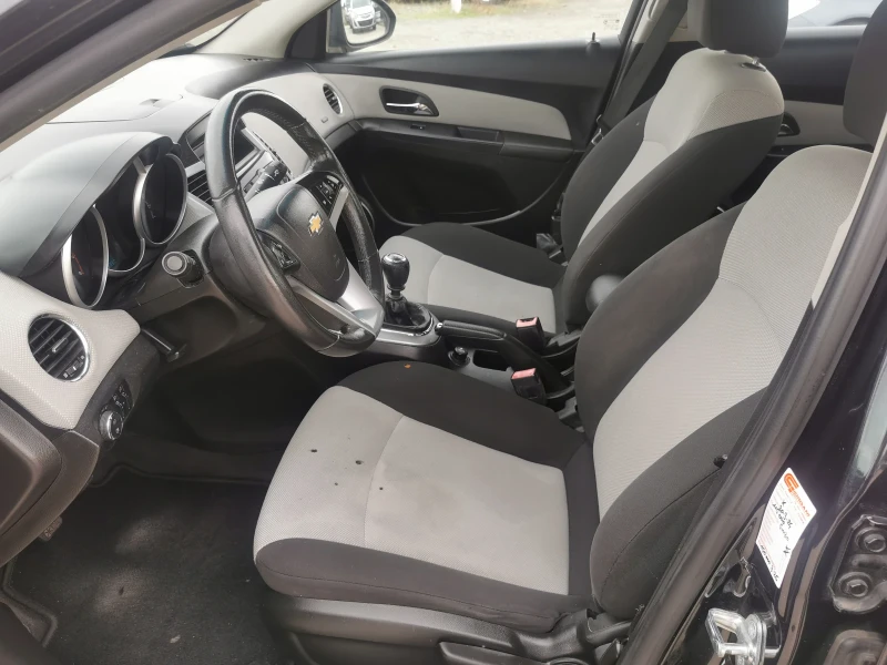Chevrolet Cruze 1, 6i, снимка 9 - Автомобили и джипове - 52043329
