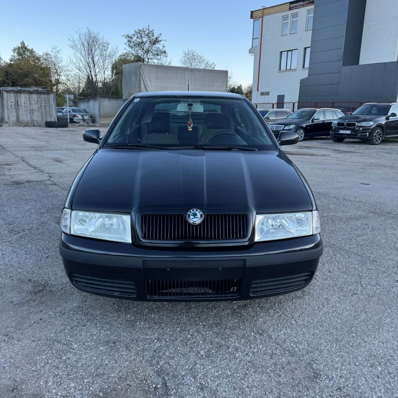 Skoda Octavia 1.9 TDI 90, снимка 2 - Автомобили и джипове - 52419093