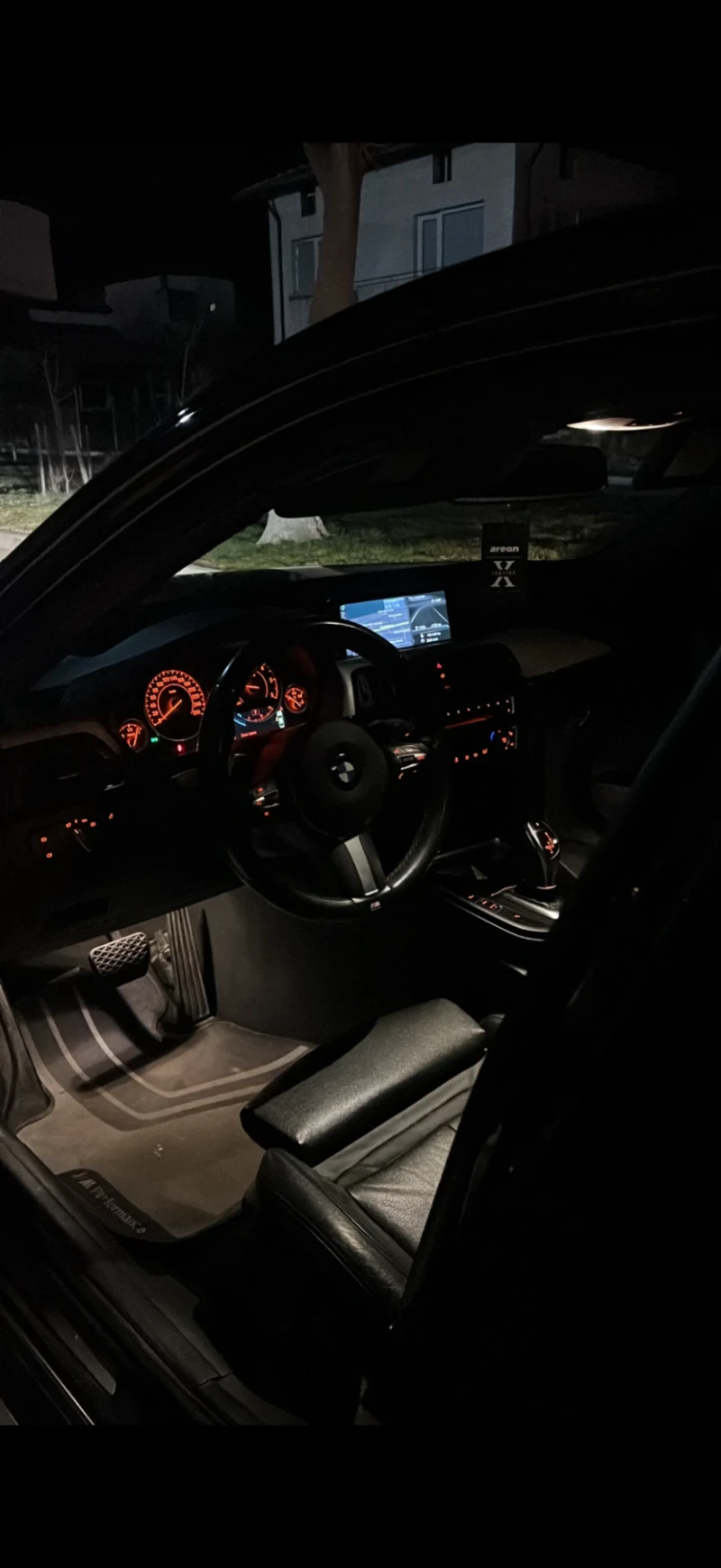 BMW 320 320d Xdrive, снимка 8 - Автомобили и джипове - 52920927