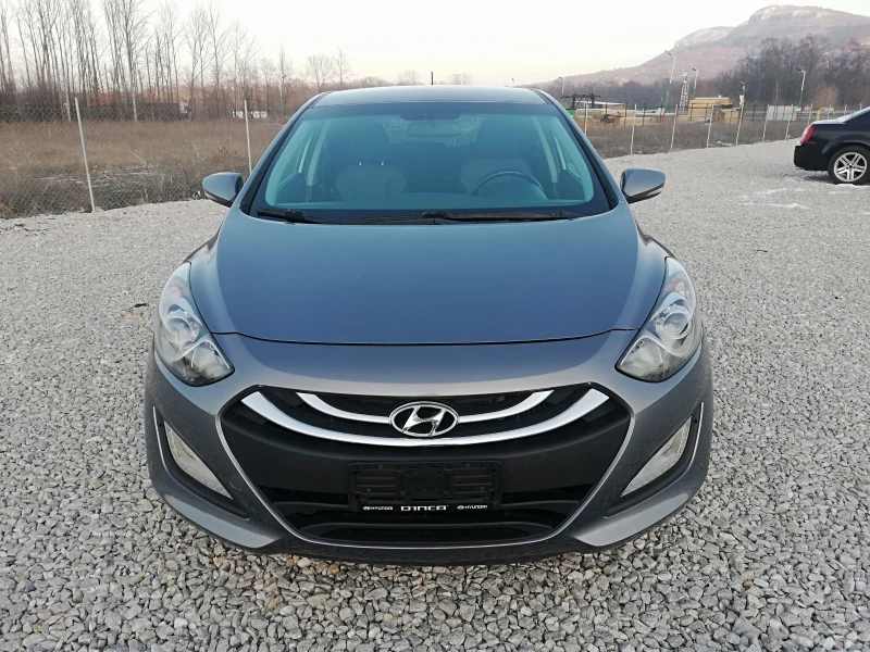 Hyundai I30 1.6crdi kli navi kamera italia, снимка 2 - Автомобили и джипове - 53166405