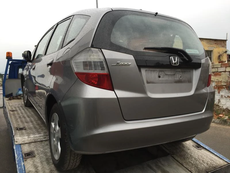 Honda Jazz 1.2i-1.4i , снимка 6 - Автомобили и джипове - 35190920