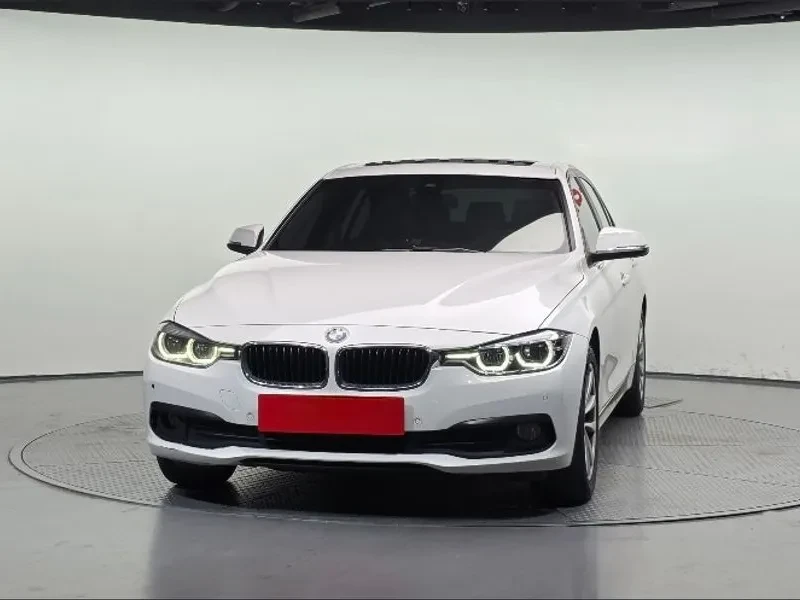 BMW 320 D F30, снимка 3 - Автомобили и джипове - 55789729