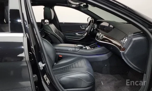 Mercedes-Benz S 560 L 4MATIC, снимка 9 - Автомобили и джипове - 55847465