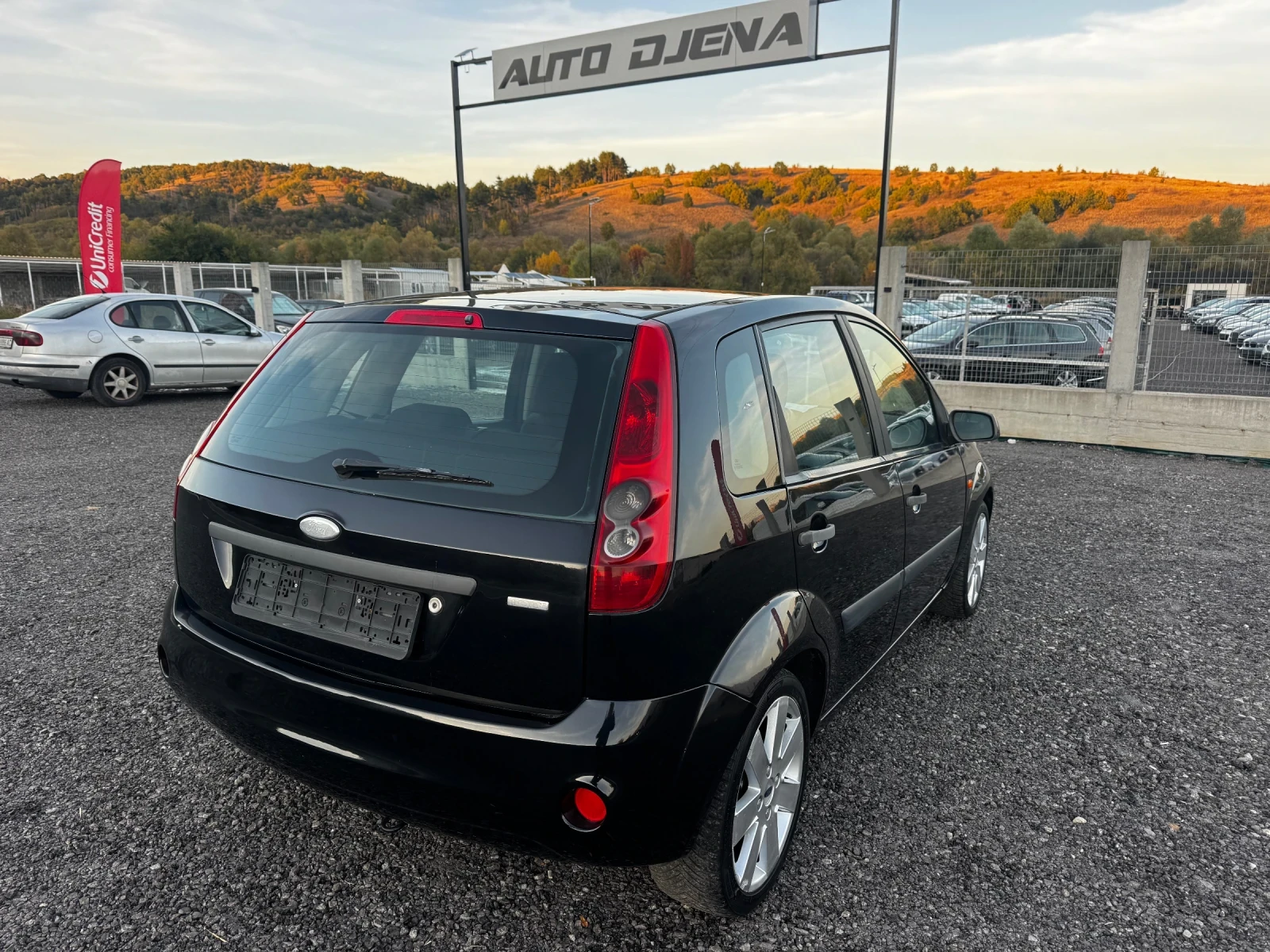 Ford Fiesta 1.4TDCI, снимка 5 - Автомобили и джипове - 46356276