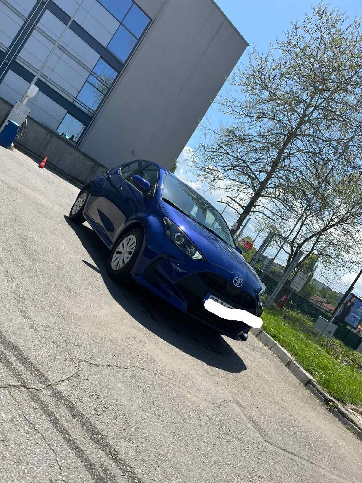 Toyota Yaris  - изображение 2