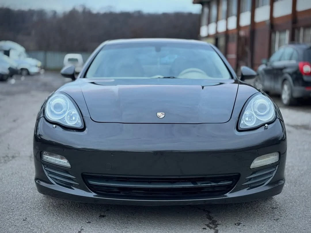 Porsche Panamera S, 400 к.с. V8 - изображение 2