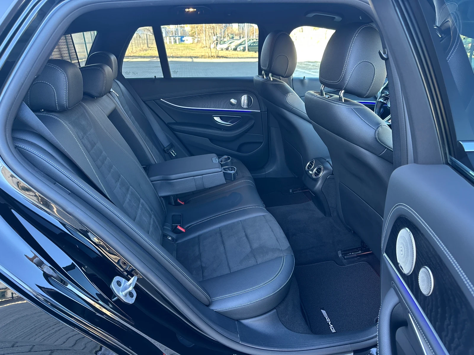 Mercedes-Benz E 300 de Facelift/3xAMG/КОЖА/АЛКАНТАРА/LED/AMBI - изображение 10