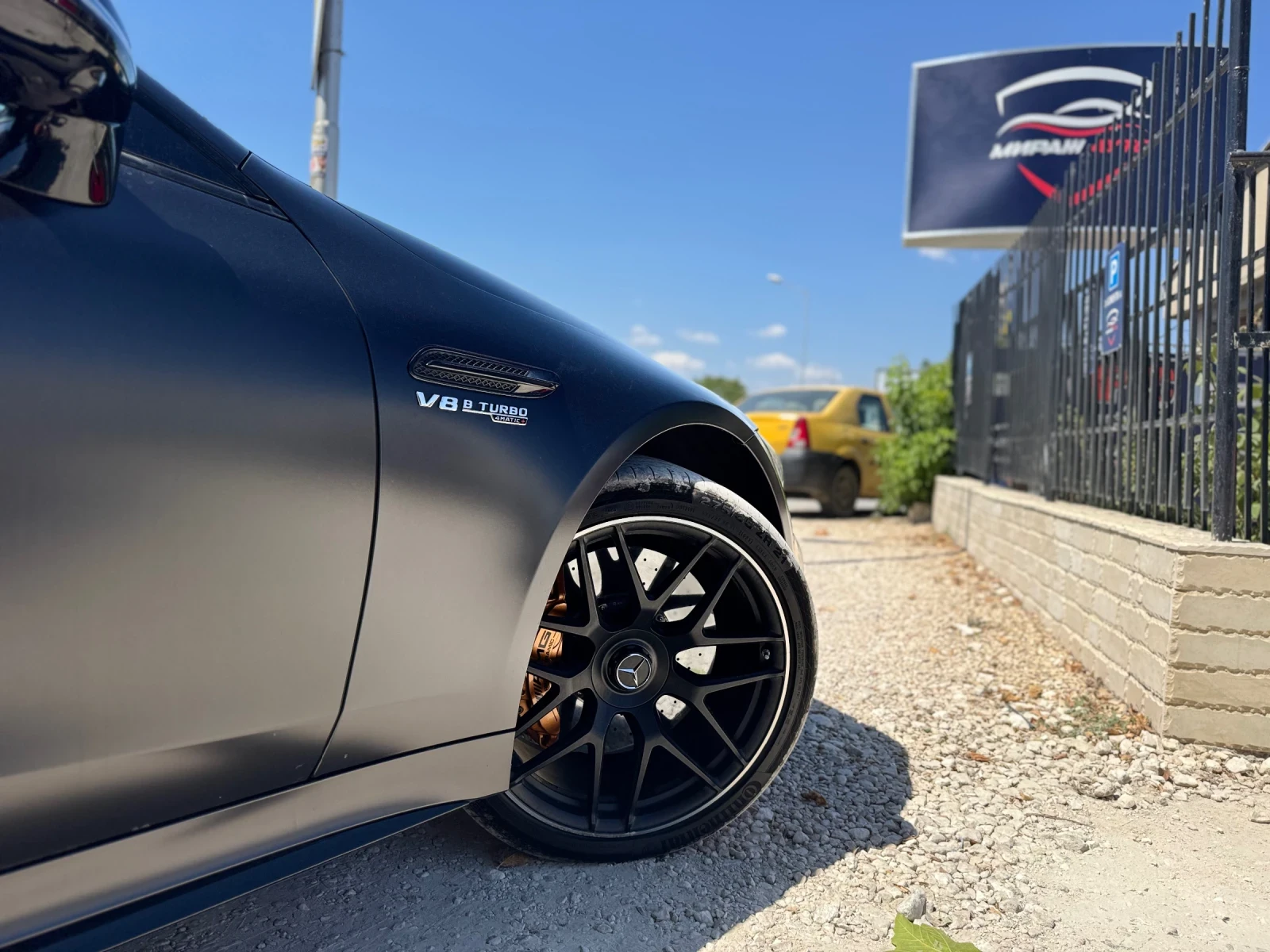Mercedes-Benz GT 63S* КАРБОН* ВСИЧКИ ЕКСТРИ*  - изображение 9