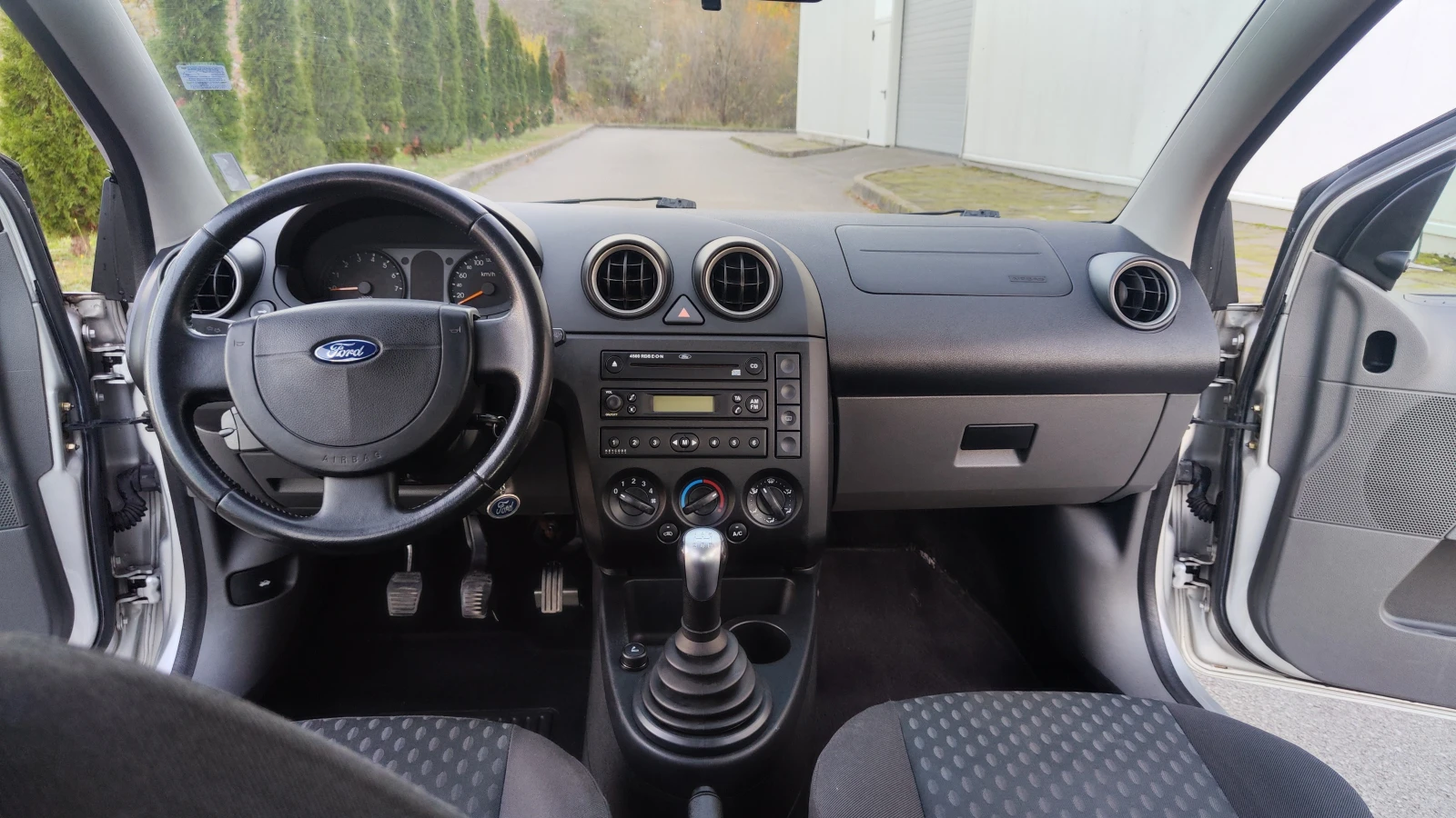 Ford Fiesta 1.4i 80к.с. Евро 4  - изображение 9