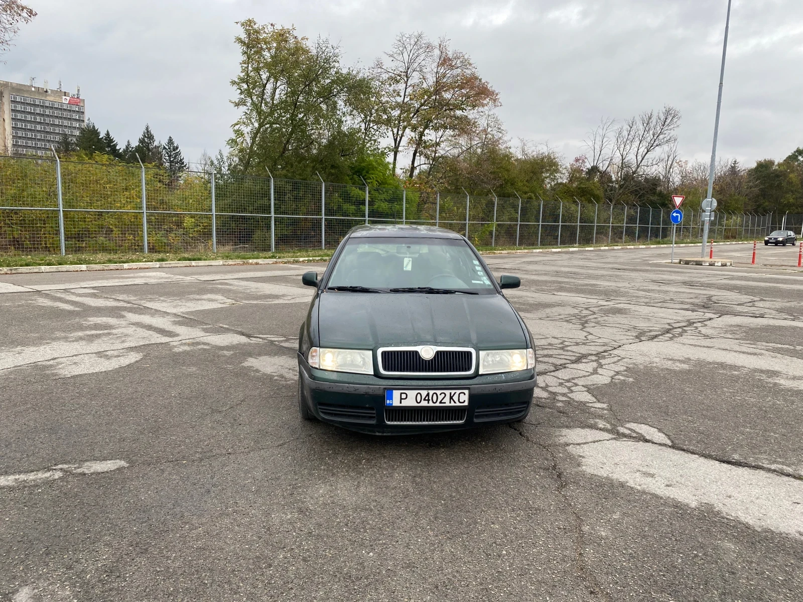 Skoda Octavia 1.9 TDI 90 КОНЯ - изображение 2