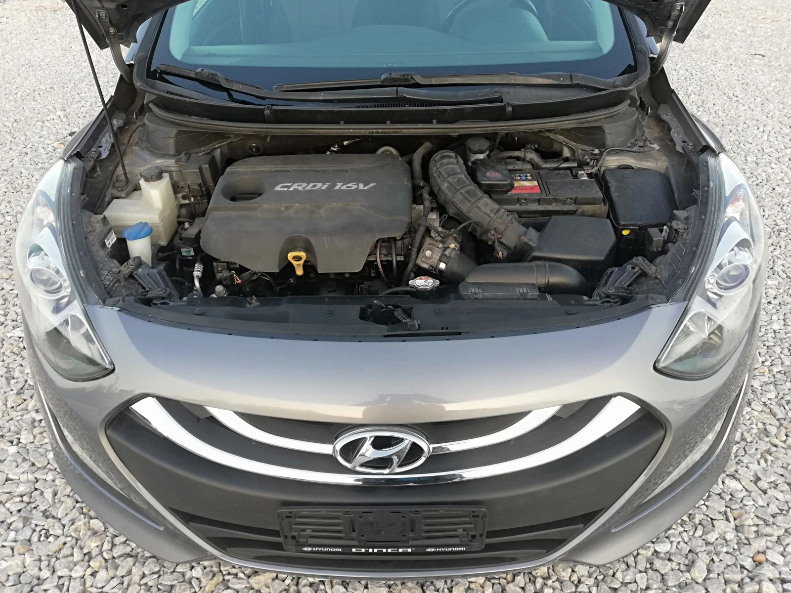 Hyundai I30 1.6crdi kli navi kamera italia | Mobile.bg � ����������� 17