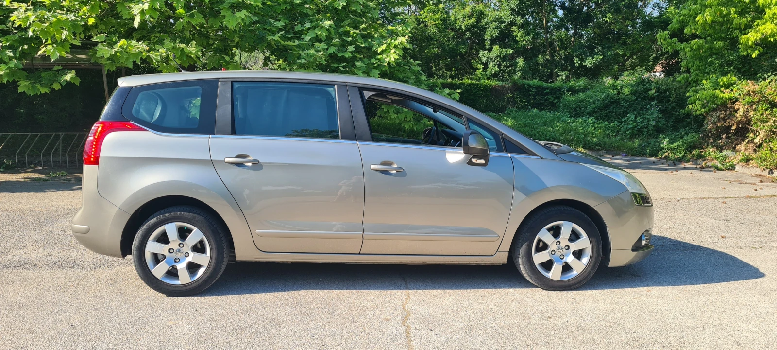 Peugeot 5008 1.6HDI FACE 6+ 1 | Mobile.bg � ����������� 7
