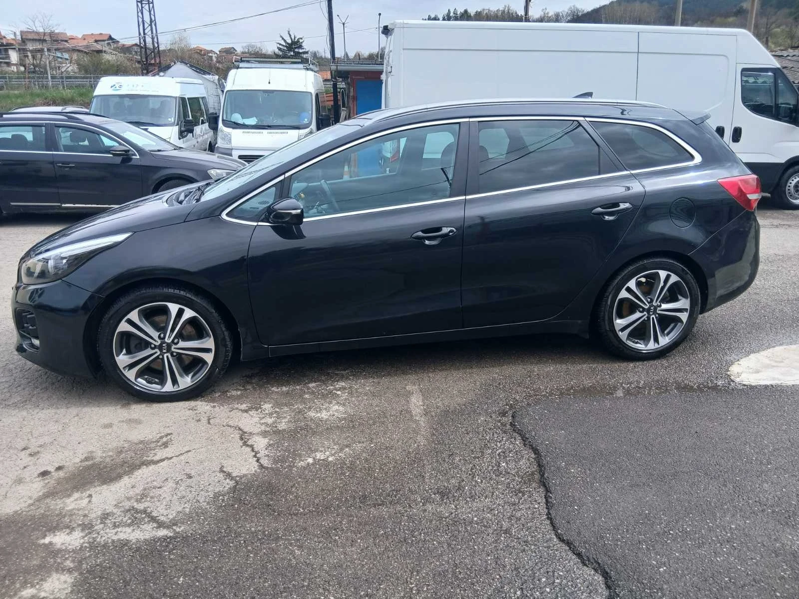 Kia Ceed 1.0 Gdi turbo GT line, снимка 2 - Автомобили и джипове - 54217539