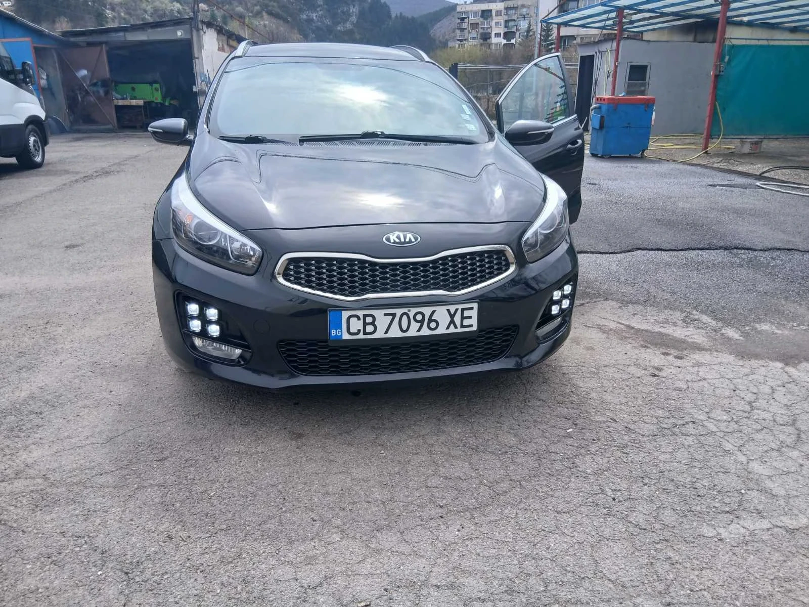 Kia Ceed 1.0 Gdi turbo GT line, снимка 5 - Автомобили и джипове - 54217539