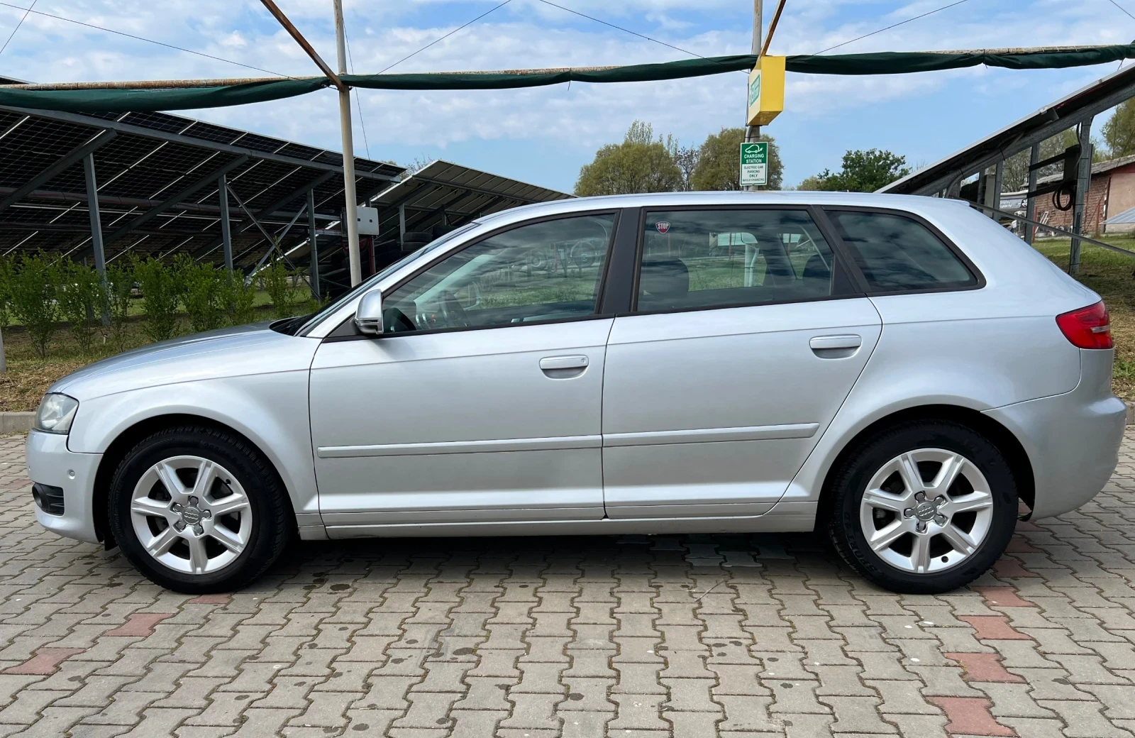 Audi A3 1.4T, снимка 3 - Автомобили и джипове - 54335129