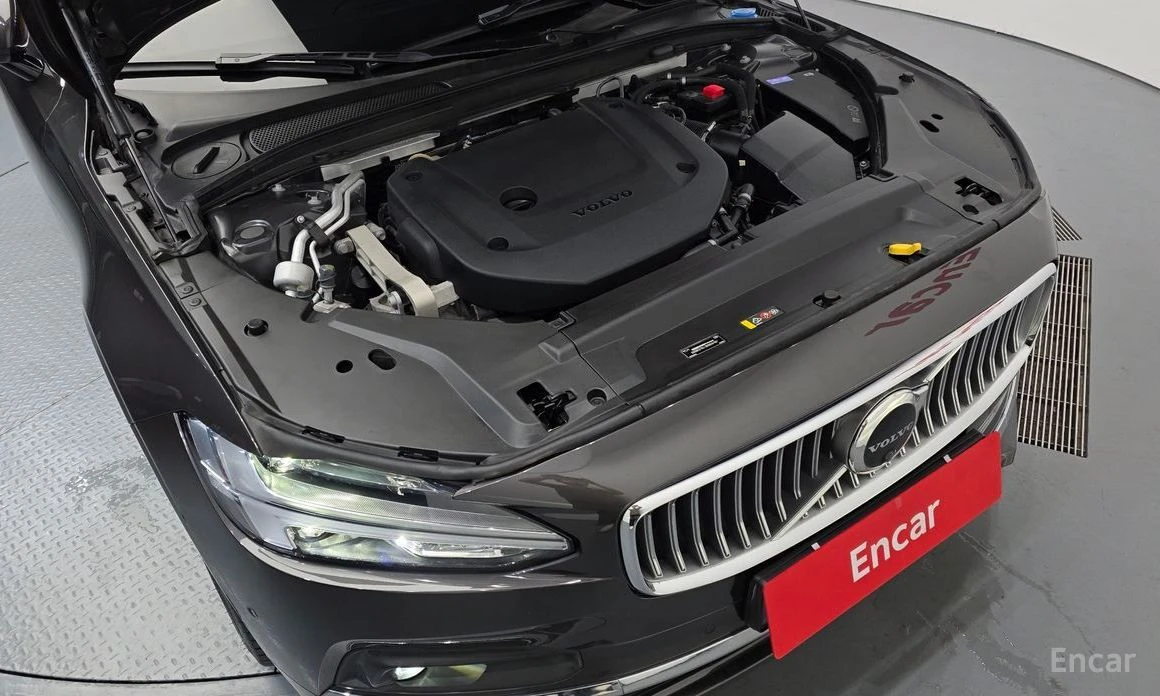 Volvo S90, снимка 6 - Автомобили и джипове - 54719339