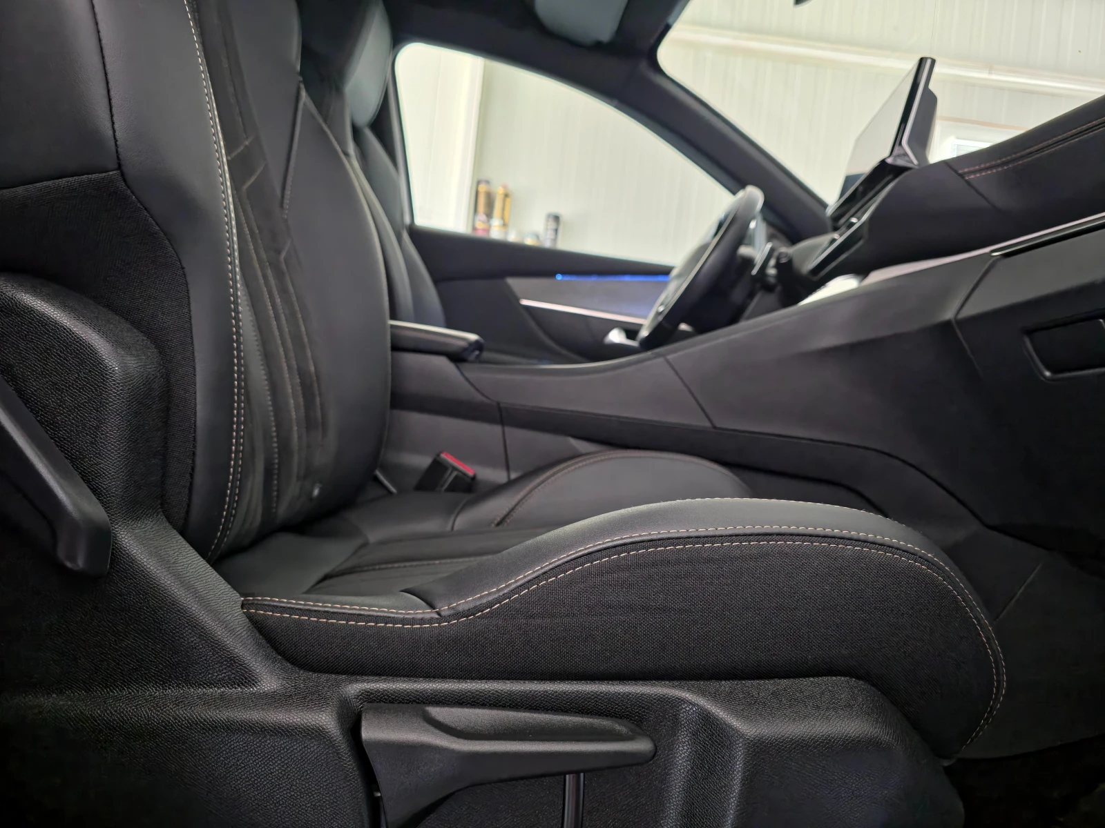 Peugeot 3008 1. 5GT BlueHDi 131 S&S EAT8 | Mobile.bg � ����������� 9
