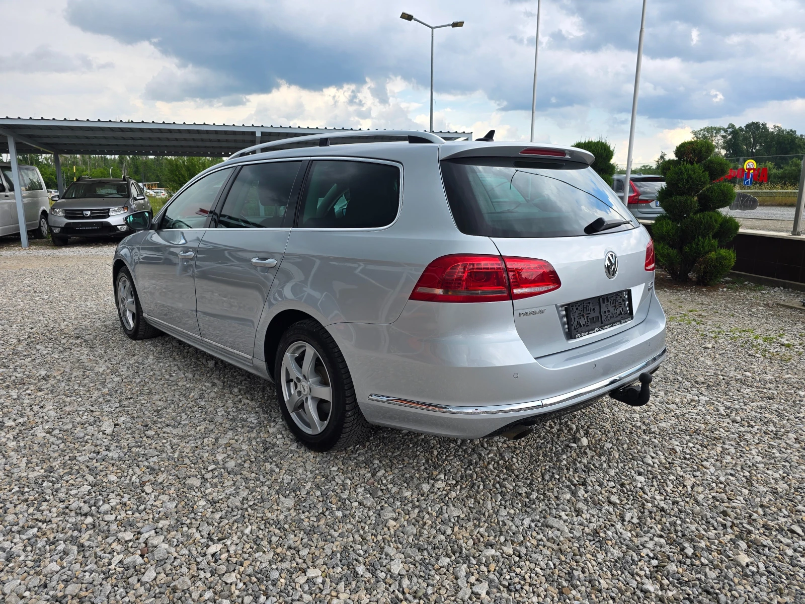 VW Passat 2.0TDI 177кс Rline 4Motion ! ! АВТОМАТИК, снимка 3 - Автомобили и джипове - 54865004