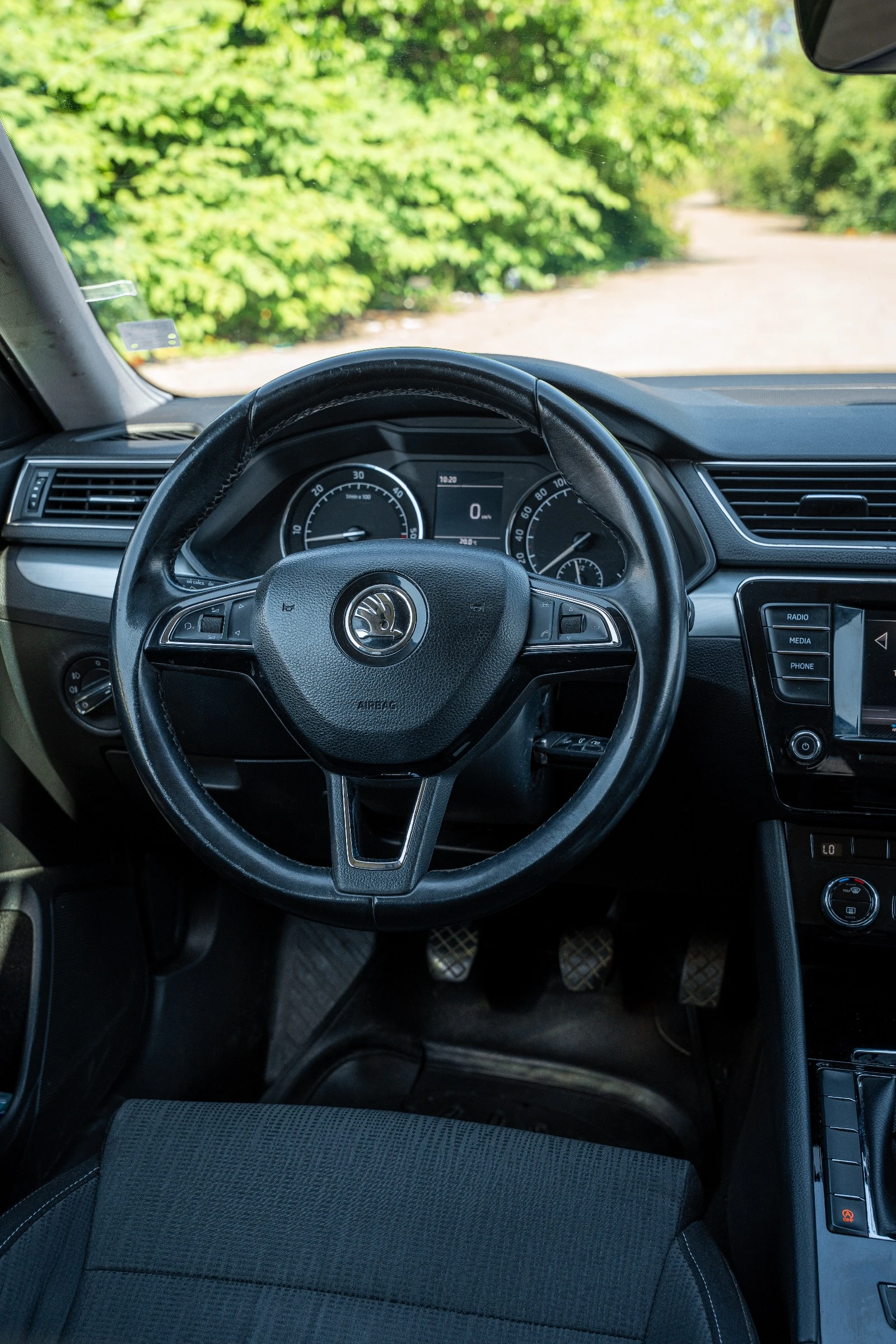 Skoda Superb 3, снимка 8 - Автомобили и джипове - 55036789