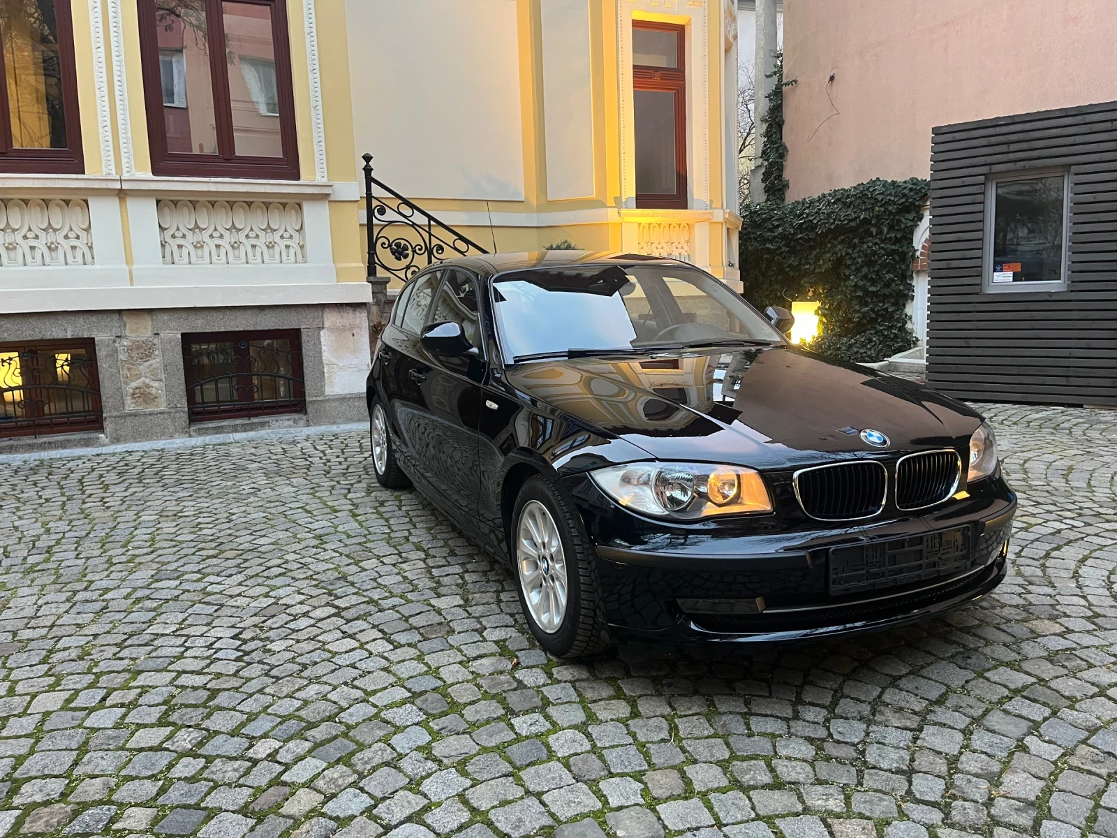 BMW 116 2.0 122КС, снимка 2 - Автомобили и джипове - 55389540